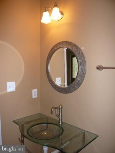 7217 Calamo Street Springfield, VA 22150 - Photo 10 of 17 Half Bath 1