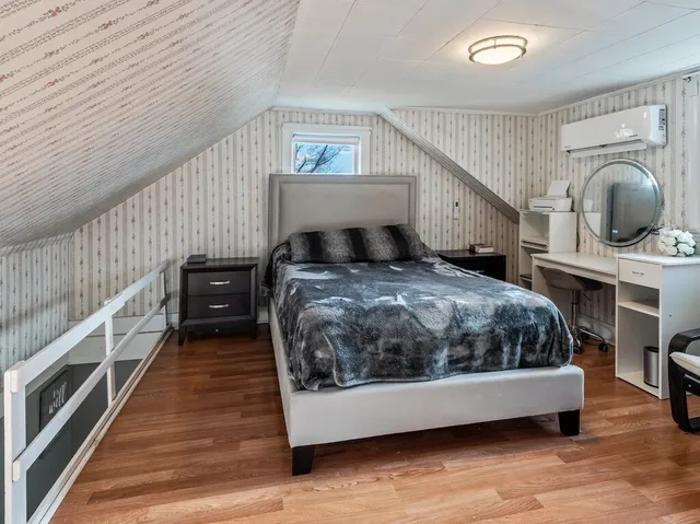 $375,000 | 229 Sterling Street, Clinton, MA 01510