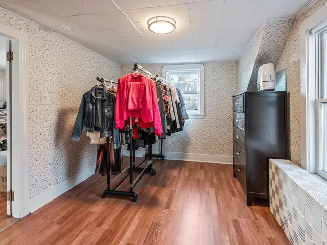 $375,000 | 229 Sterling Street, Clinton, MA 01510