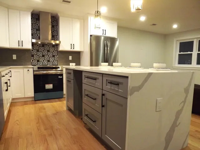 $649,900 | 270 South Main Street, Hopedale, MA 01747