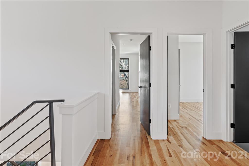 143 Chatham Road Asheville, NC 28804 - Photo 12 of 37 Gallery Image 12