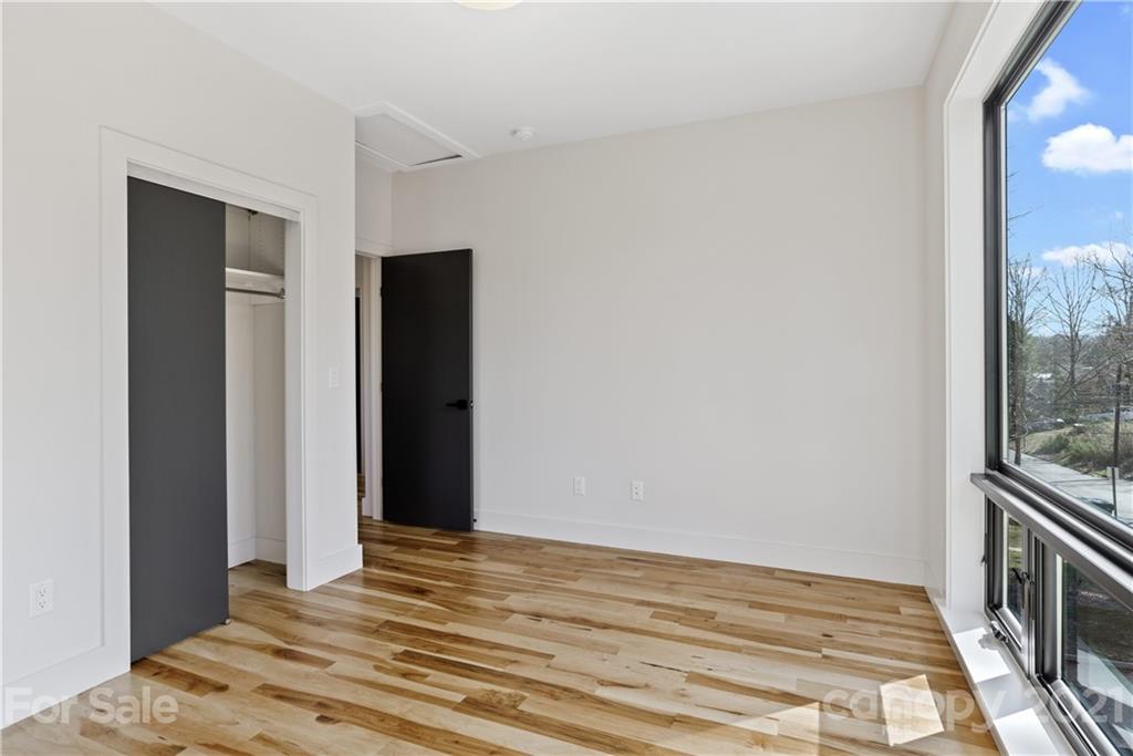143 Chatham Road Asheville, NC 28804 - Photo 15 of 37 Gallery Image 15