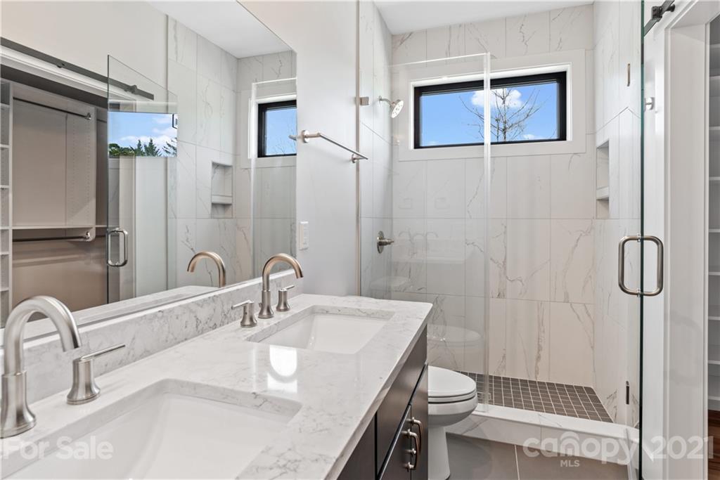 143 Chatham Road Asheville, NC 28804 - Photo 19 of 37 Gallery Image 19