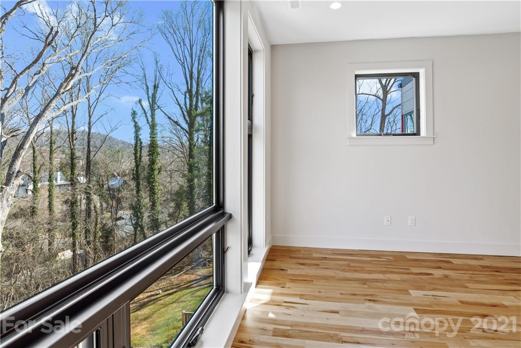 143 Chatham Road Asheville, NC 28804 - Photo 23 of 37 Gallery Image 23