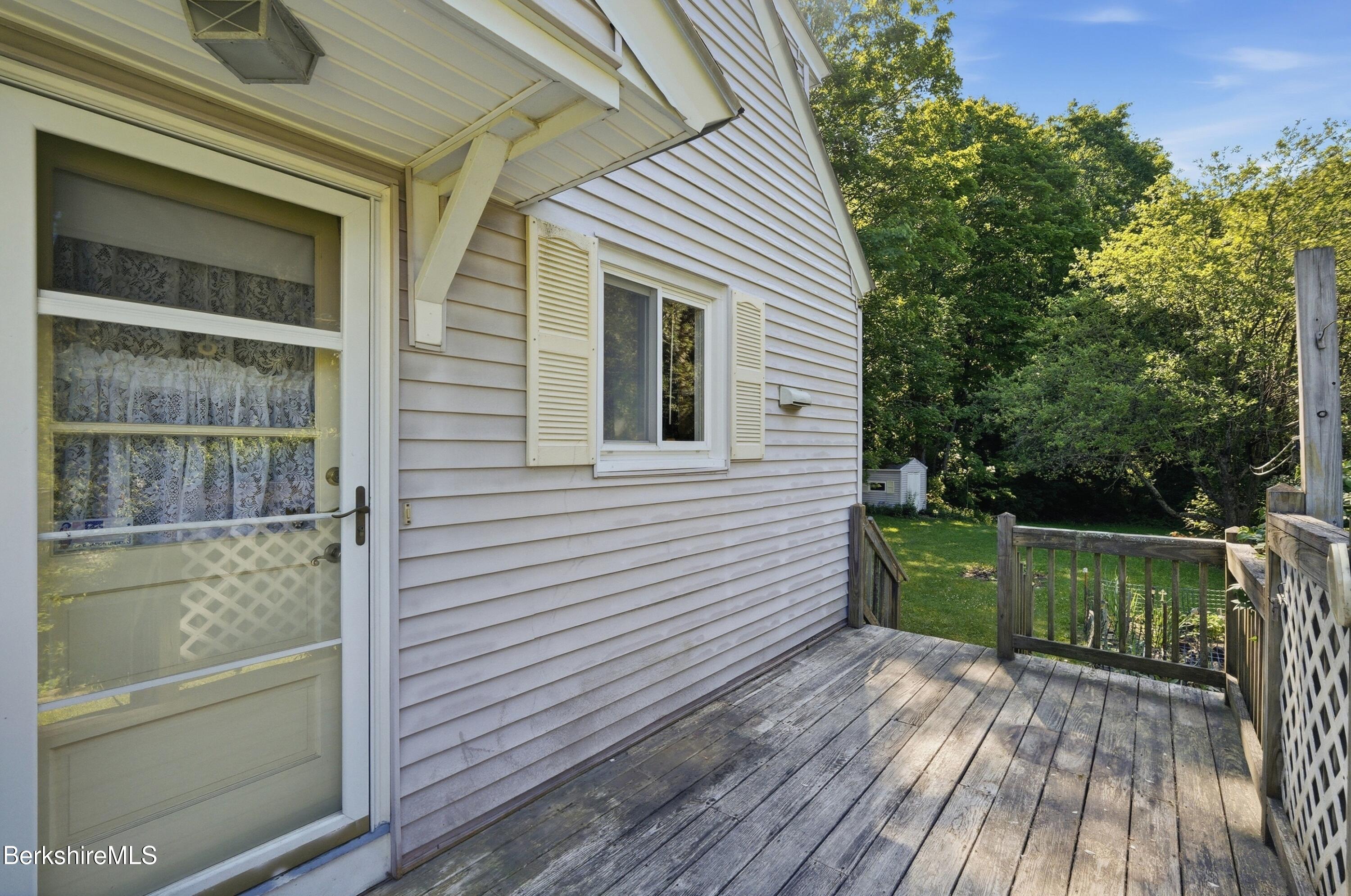 380 Cheshire Road Pittsfield, MA 01201 - Photo 15 of 37 007_cad07079