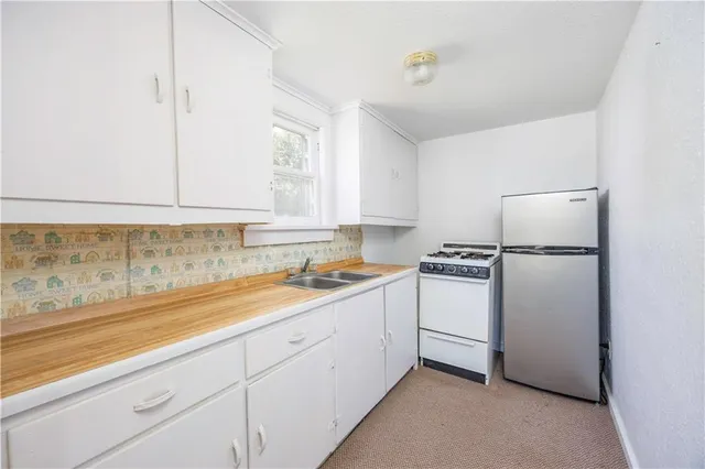 $89,000 | 330 North 13th Street, Fredonia, KS 66736