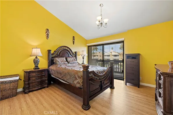 $550,000 | 18958 Sherman Way, Unit 19, Reseda, CA 91335