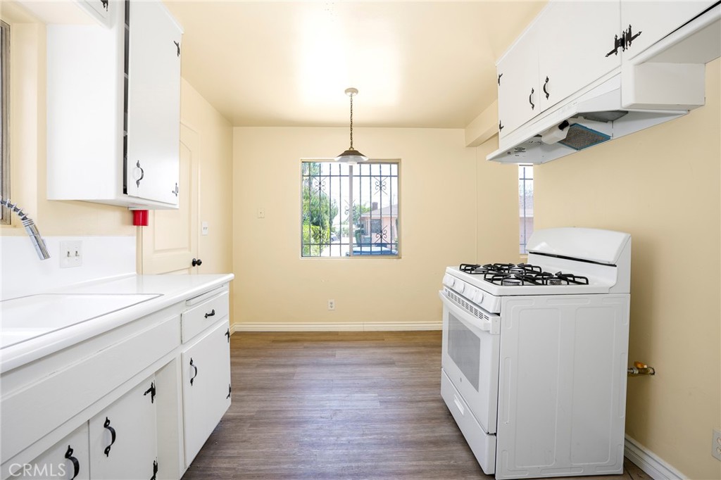 6707 Perry Road Bell Gardens, CA 90201 - Photo 13 of 35