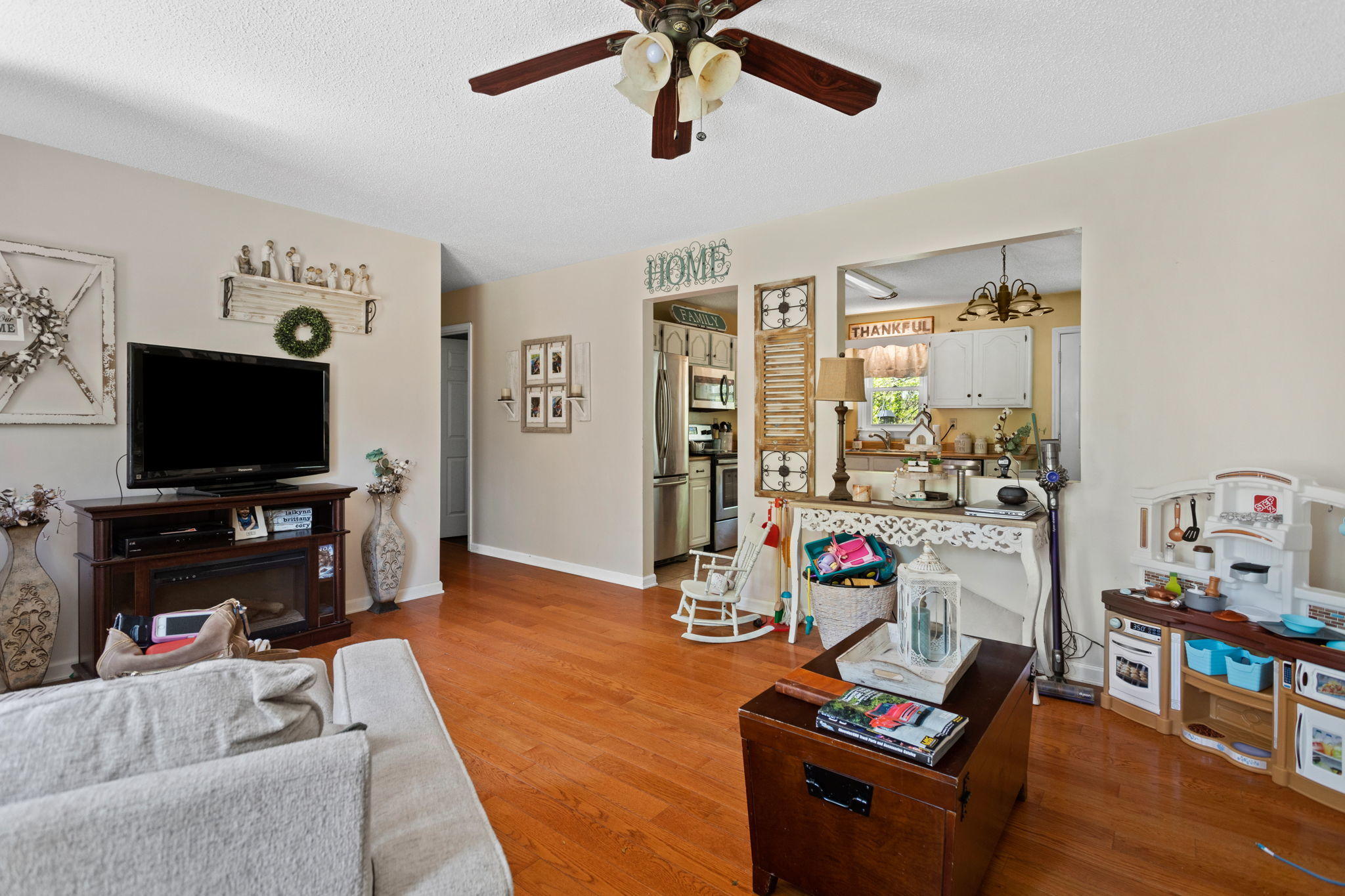 146 Ridge Cir Drive Fall Branch, TN 37656 - Photo 17 of 26 17-web-or-mls-IMG_8743