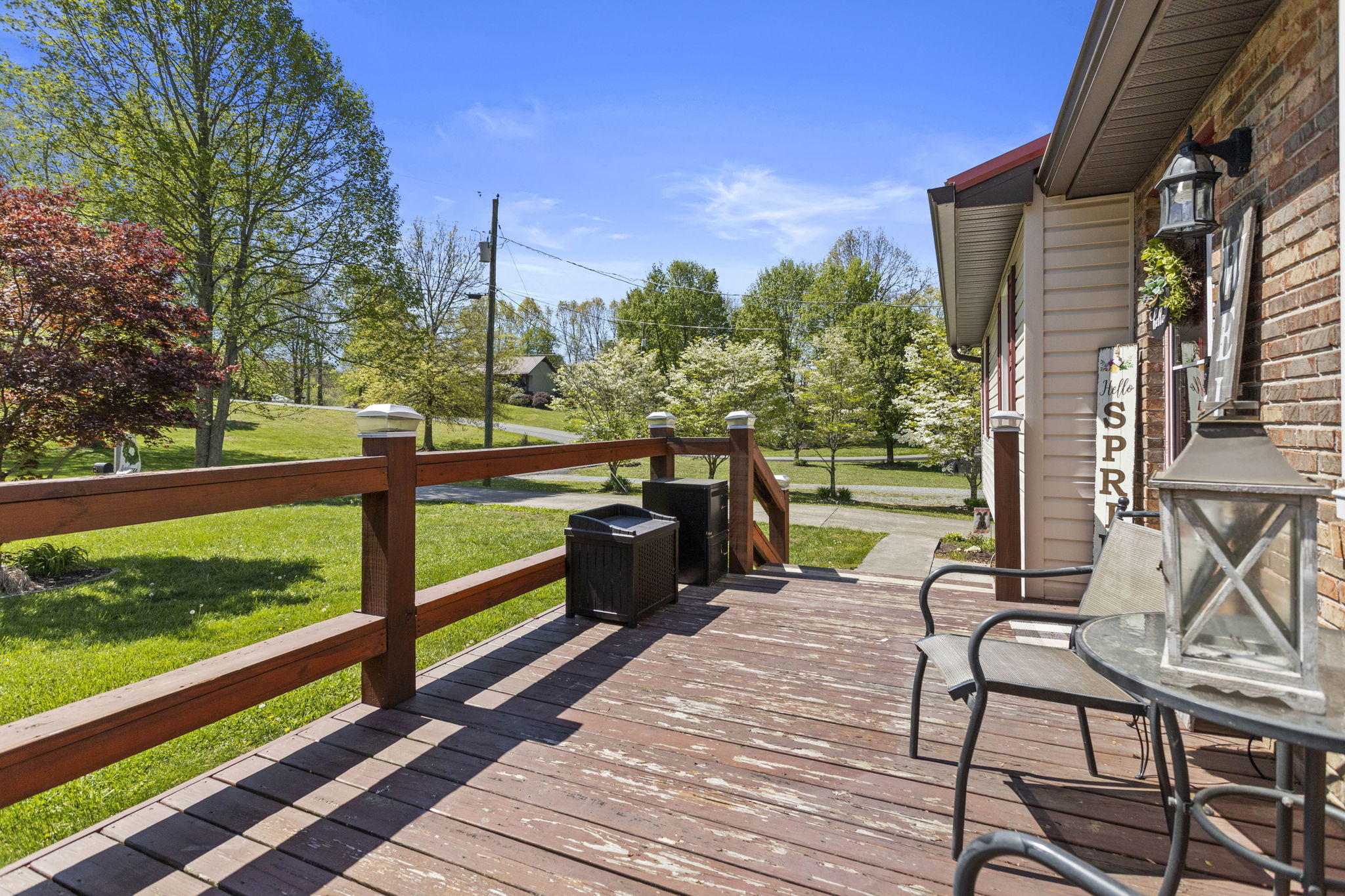 146 Ridge Cir Drive Fall Branch, TN 37656 - Photo 5 of 26 5-web-or-mls-IMG_8689