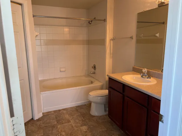 $174,000 | 2801 Chancellorsville Drive, Unit 628, Tallahassee, FL 32312