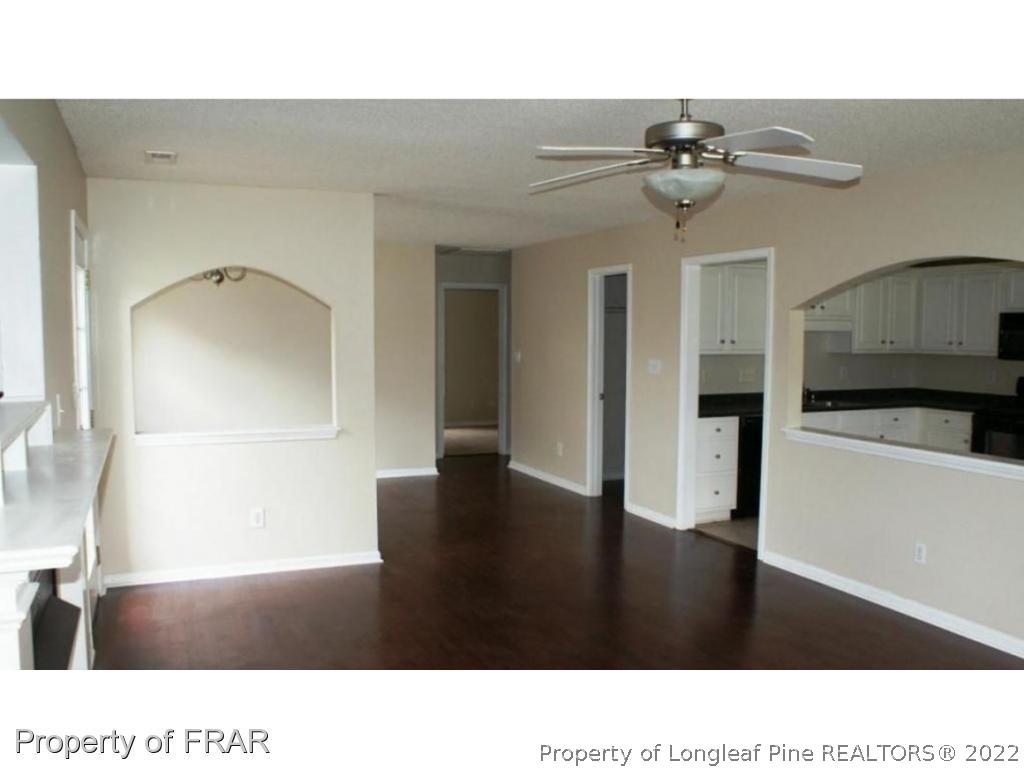 824 Bramblegate Road Hope Mills, NC 28348 - Photo 4 of 23 Gallery Image 4