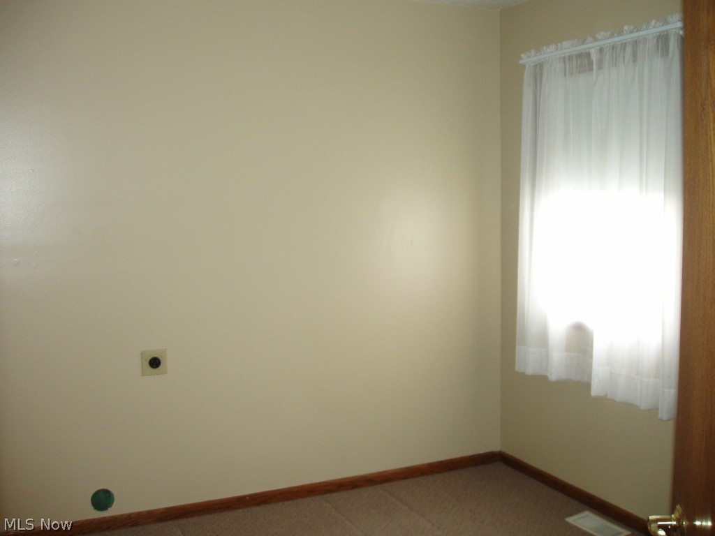 13132 Whitney Road Strongsville, OH 44136 - Photo 10 of 21 1st floor room could be used for an office or converted back to the original laundry room