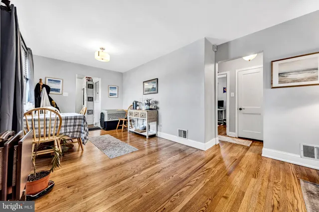 $279,990 | 205 Warren Avenue, Bellmawr, NJ 08031