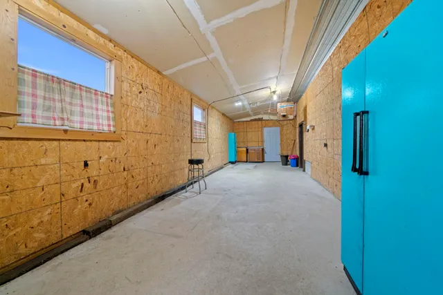 a view of a storage & utility room