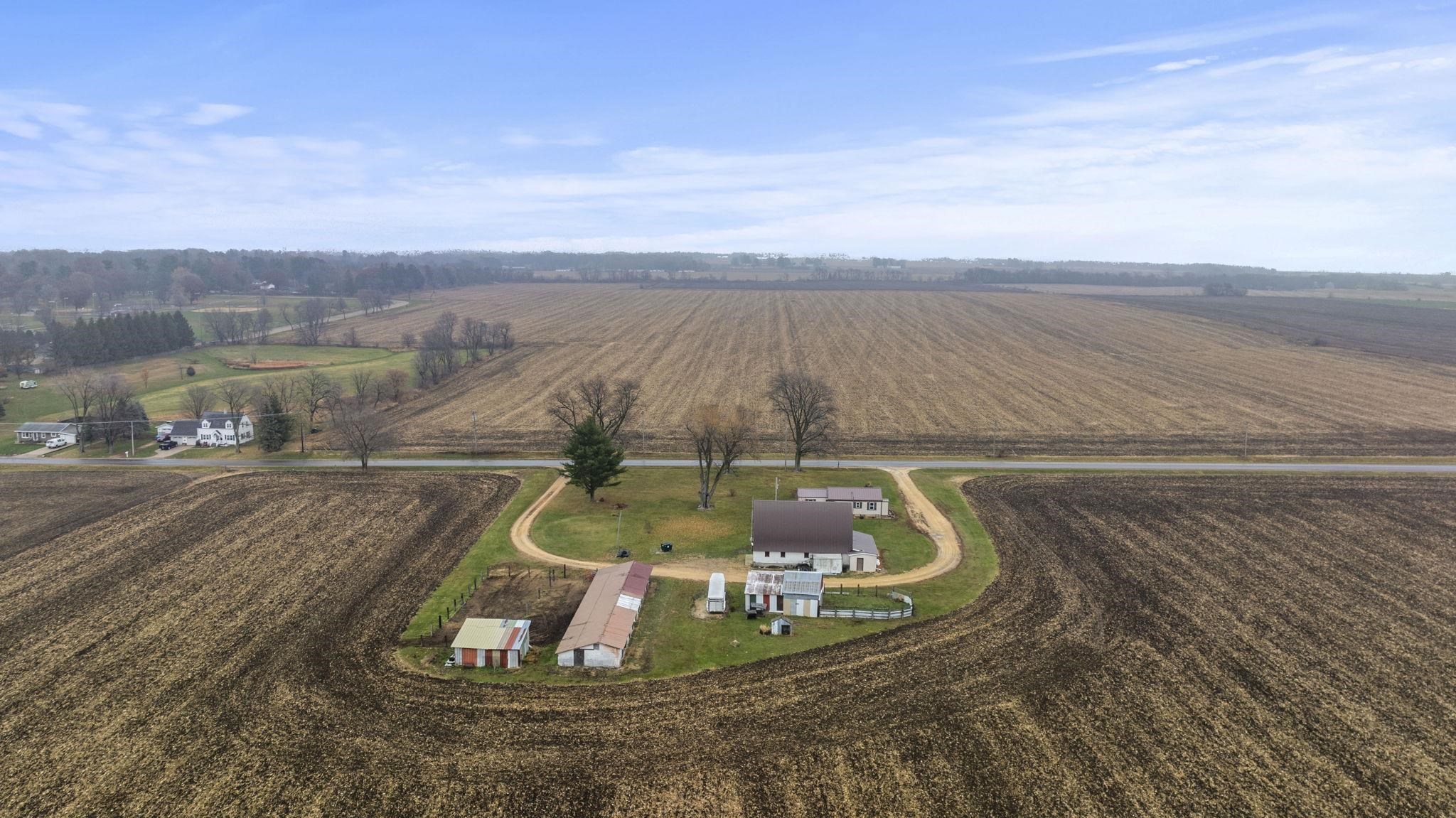 1684 North Mt Morris Road Mount Morris, IL 61054 - Photo 8 of 44 a view of a ocean