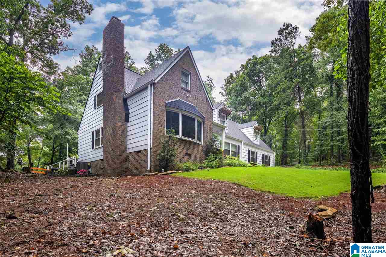 185 Mountain Drive Oneonta, AL 35121 - Photo 3 of 50
