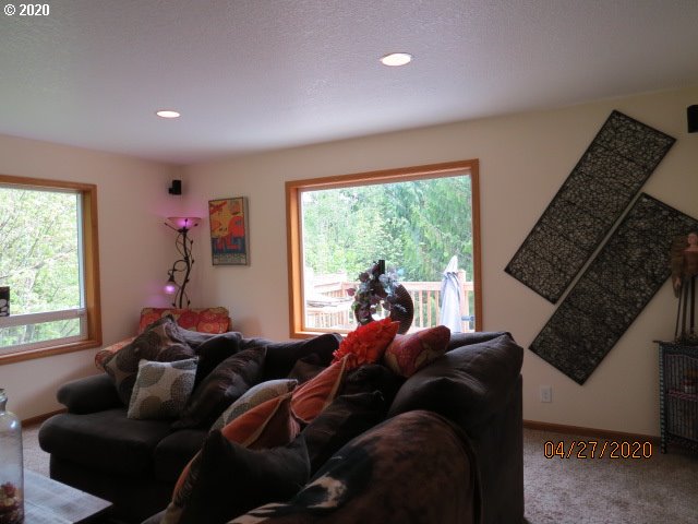 75358 Fern Hill Road Rainier, OR 97048 - Photo 11 of 32