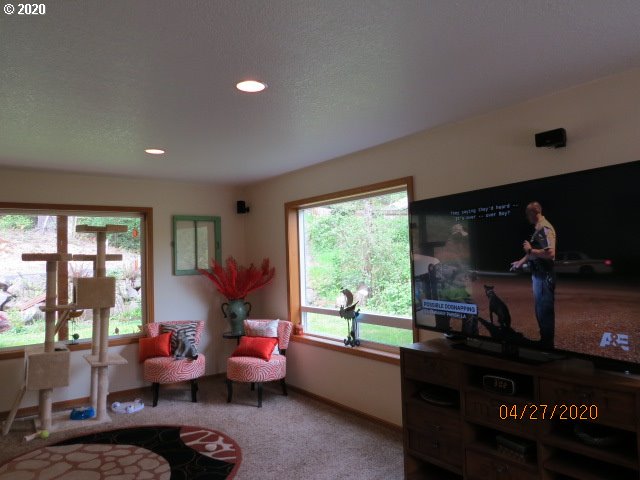 75358 Fern Hill Road Rainier, OR 97048 - Photo 13 of 32