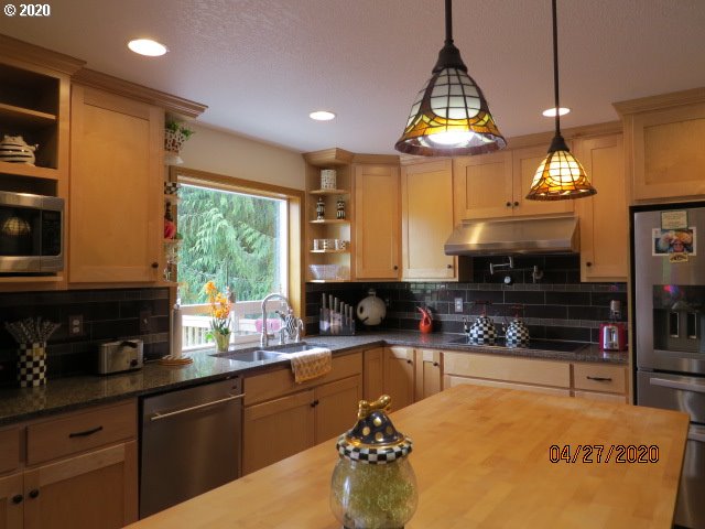 75358 Fern Hill Road Rainier, OR 97048 - Photo 6 of 32