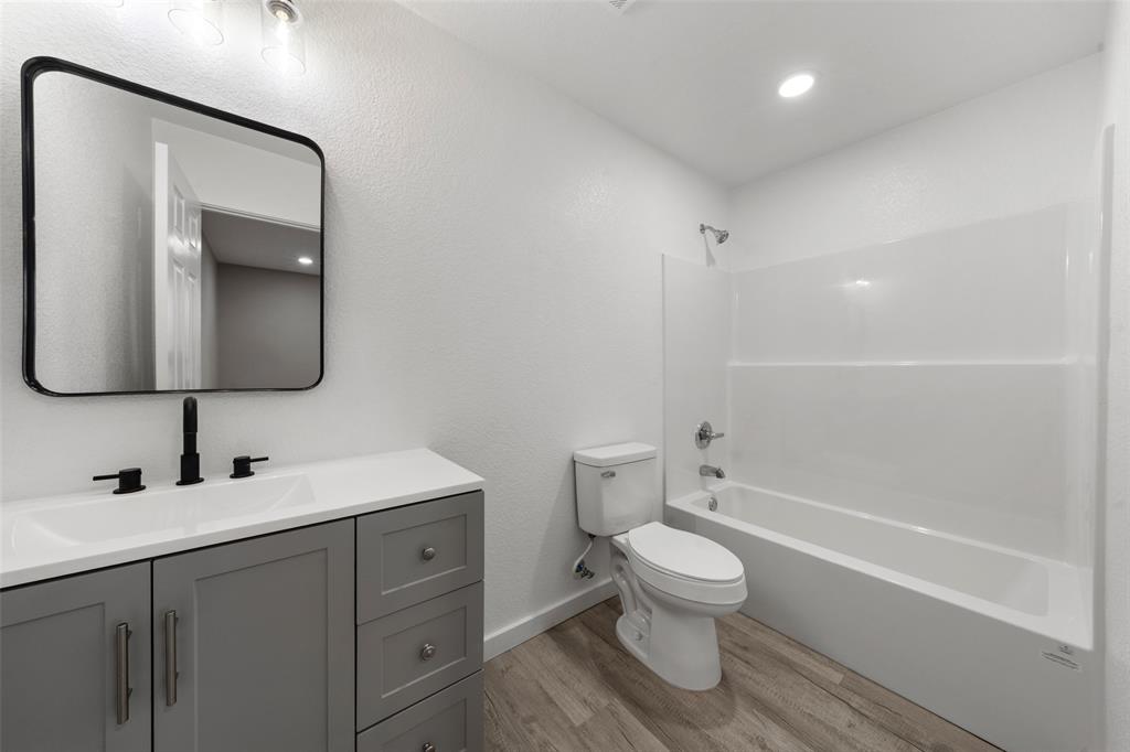 1909 Sanger Avenue Waco, TX 76707 - Photo 17 of 20