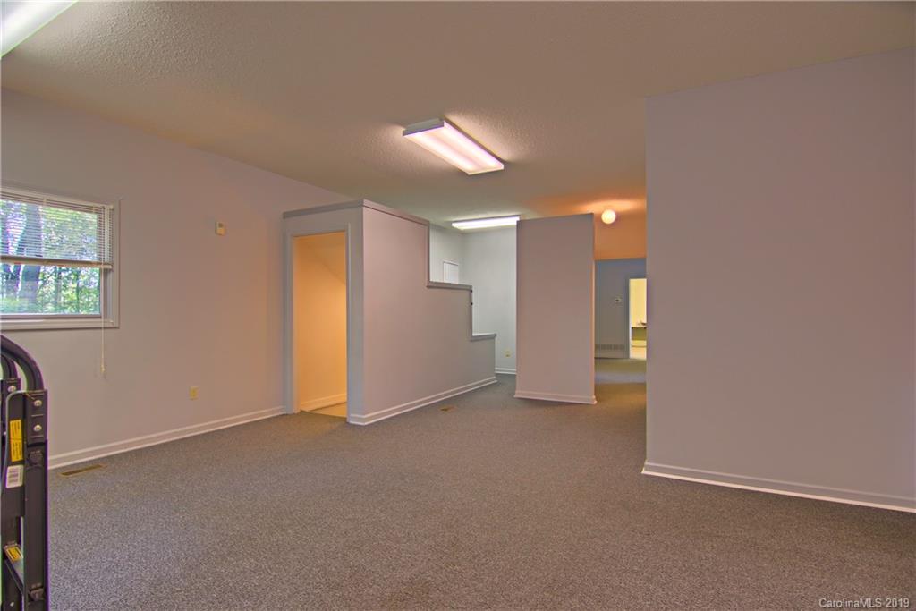 20 Morgan Road Hendersonville, NC 28739 - Photo 21 of 38 Gallery Image 21