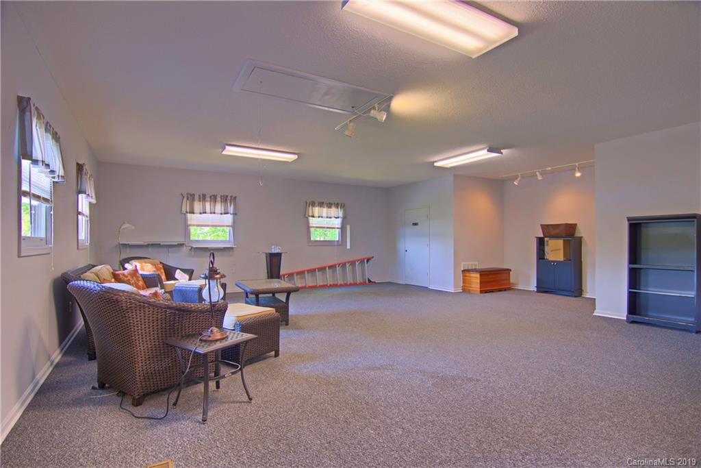 20 Morgan Road Hendersonville, NC 28739 - Photo 25 of 38 Gallery Image 25