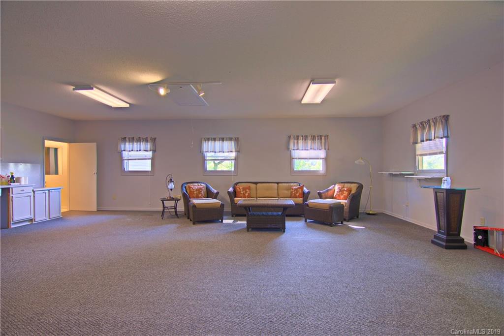 20 Morgan Road Hendersonville, NC 28739 - Photo 28 of 38 Gallery Image 28