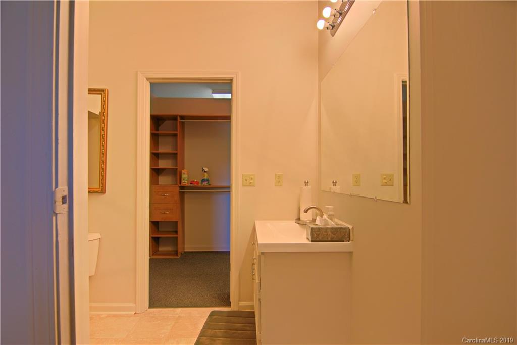 20 Morgan Road Hendersonville, NC 28739 - Photo 29 of 38 Gallery Image 29