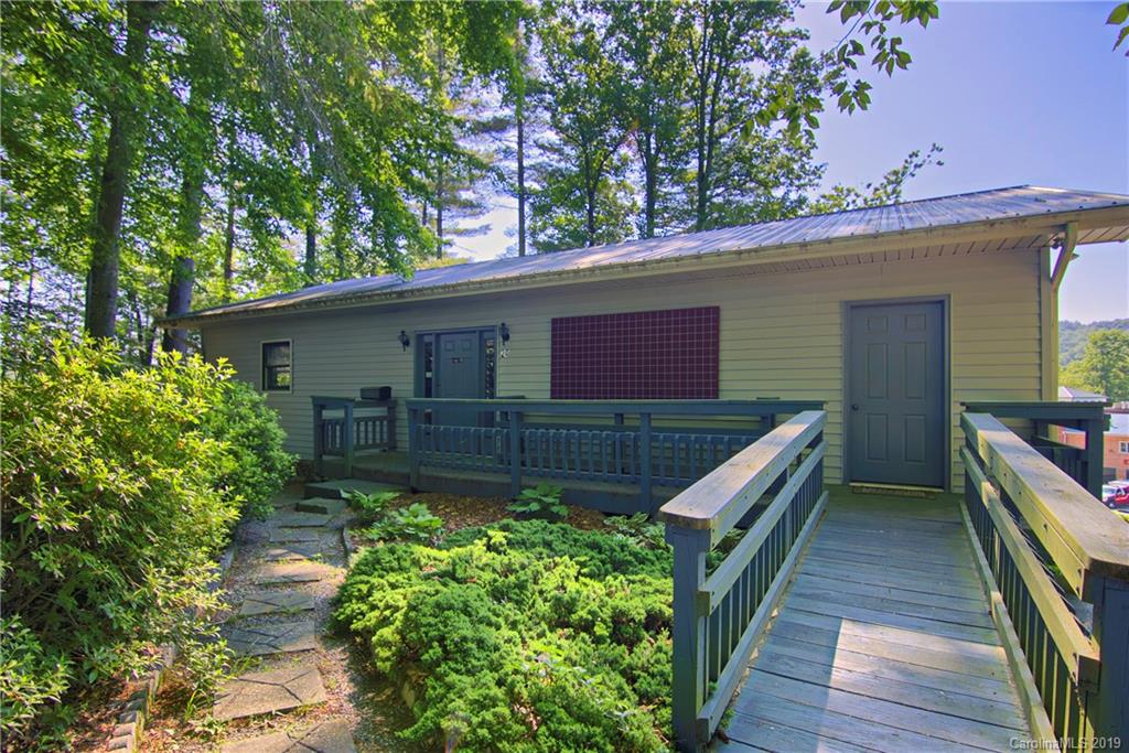 20 Morgan Road Hendersonville, NC 28739 - Photo 38 of 38 Gallery Image 38