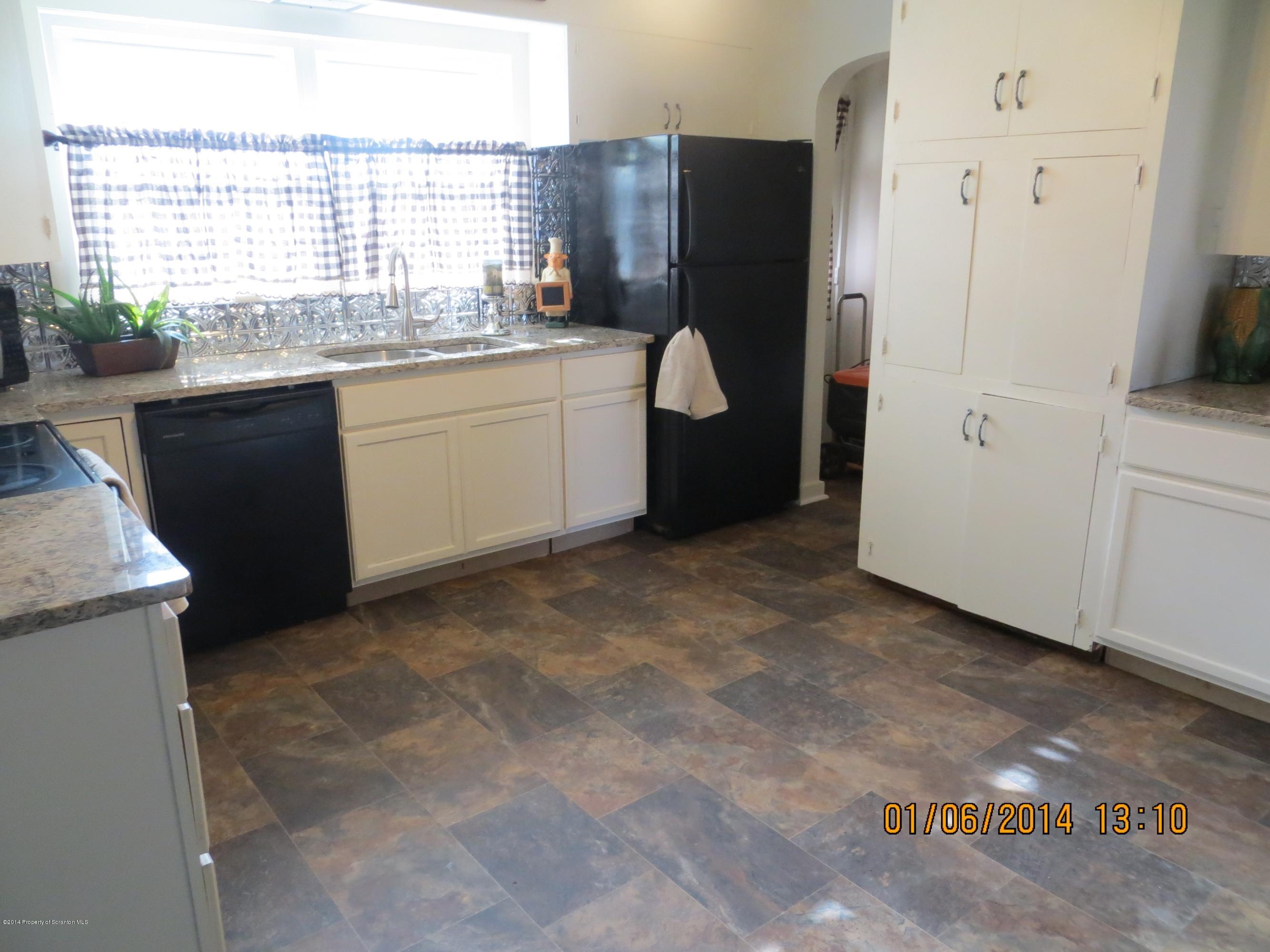 2409 Amasa Road Factoryville, PA 18419 - Photo 6 of 19 Gallery Image 6
