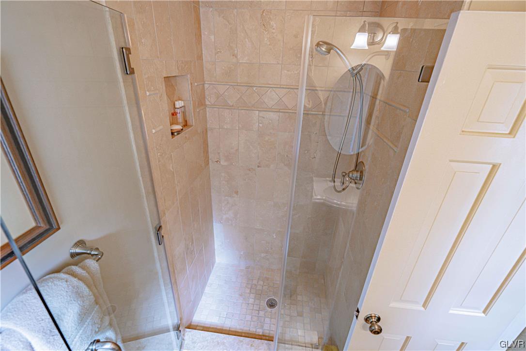 1256 Country Club Road Allentown, PA 18106 - Photo 29 of 50 Gallery Image 29