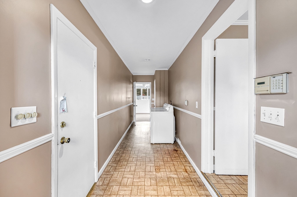 37 Bemis Road Holyoke, MA 01040 - Photo 12 of 41