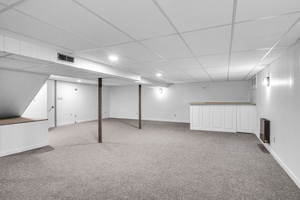 37 Bemis Road Holyoke, MA 01040 - Photo 34 of 41