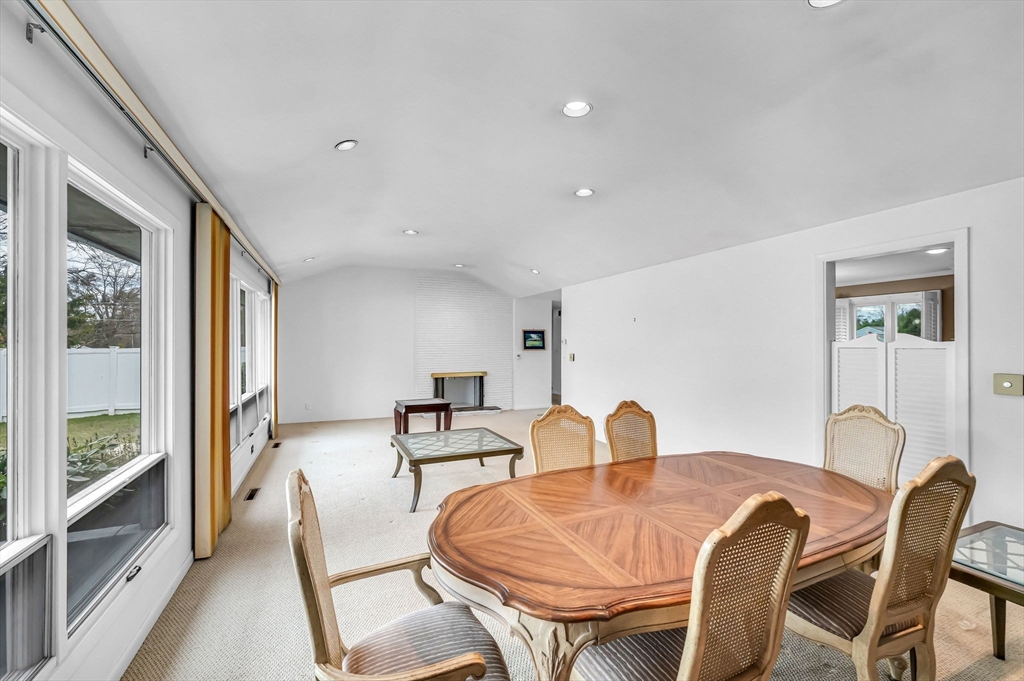 37 Bemis Road Holyoke, MA 01040 - Photo 6 of 41