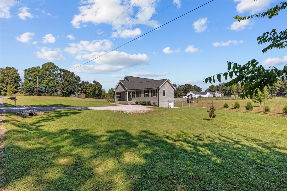 409 Pruett Road Dickson, TN 37055 - Photo 6 of 42 Gallery Image 6