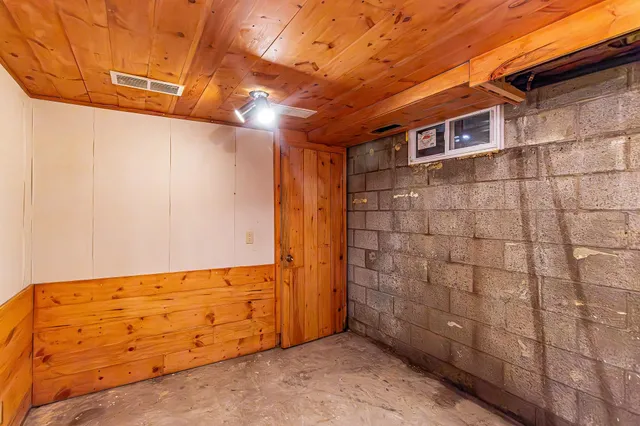 $575,000 | 438 Buckview Road, Ely, MN 55731