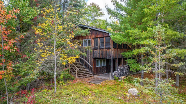 $575,000 | 438 Buckview Road, Ely, MN 55731