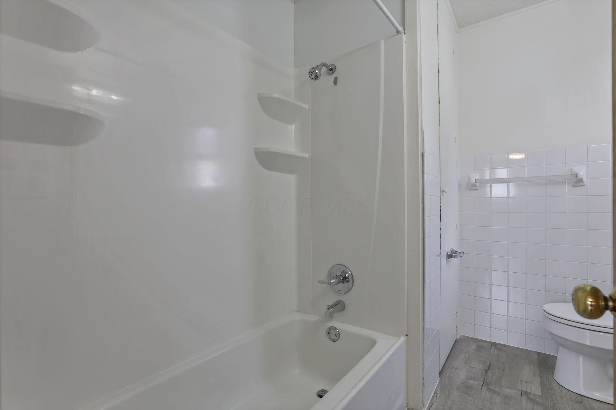 1848 Milden Road Columbus, OH 43221 - Photo 33 of 56 19-web-or-mls-0V3A2227