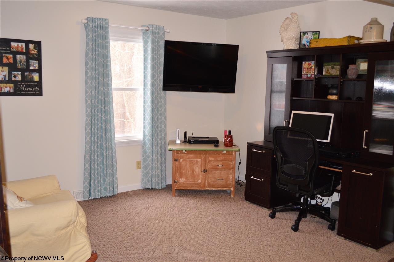 423 Parker Run Road Rivesville, WV 26588 - Photo 7 of 20 Gallery Image 7