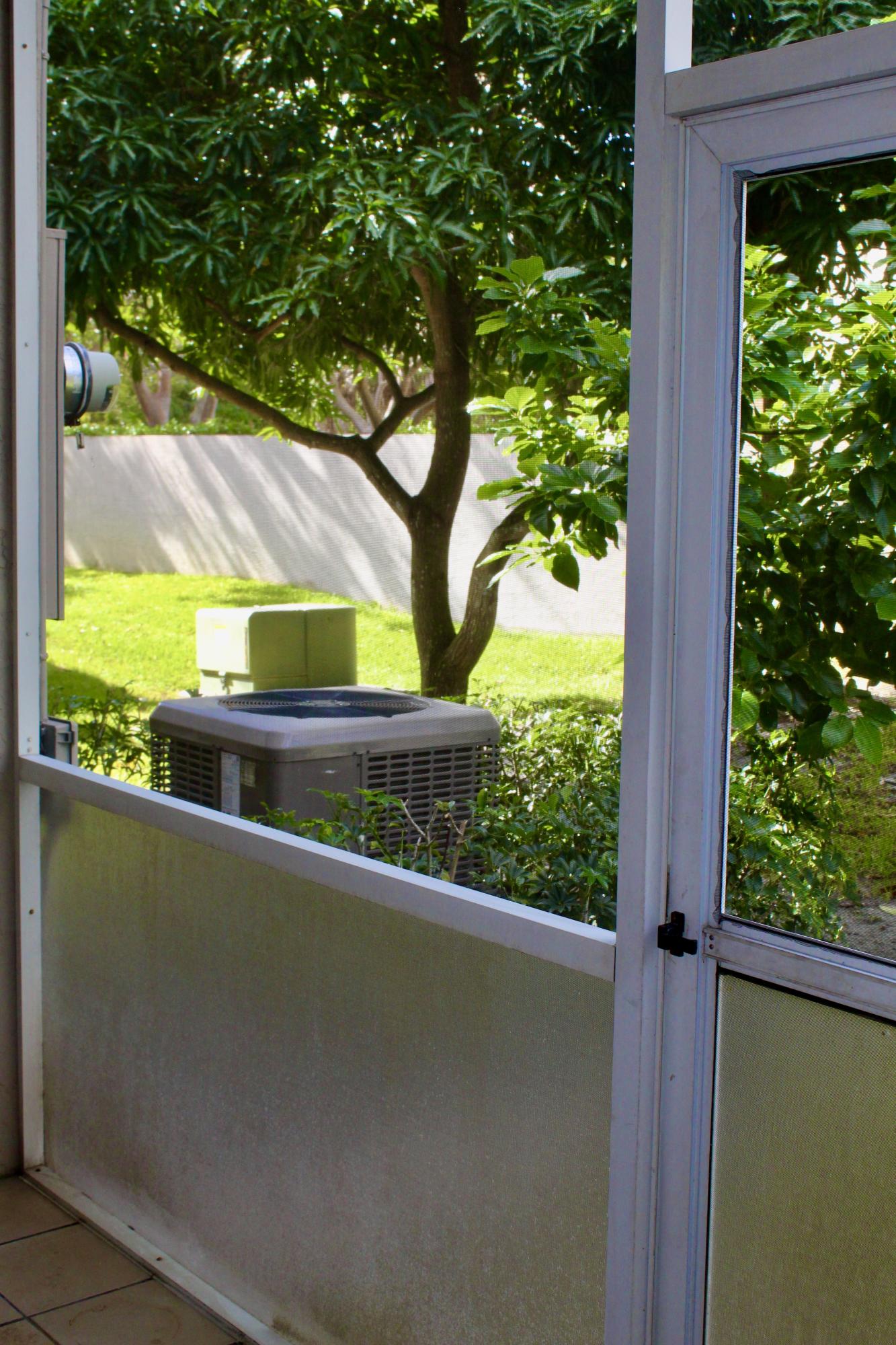 20951 Via Alamanda, Unit 4 Boca Raton, FL 33428 - Photo 25 of 31 Patio