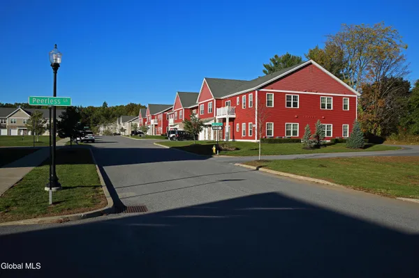 $2,613 | 60 Weibel Avenue, Unit 7SR202, Saratoga Springs, NY 12866