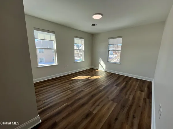 $2,613 | 60 Weibel Avenue, Unit 7SR202, Saratoga Springs, NY 12866