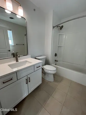 $2,613 | 60 Weibel Avenue, Unit 7SR202, Saratoga Springs, NY 12866