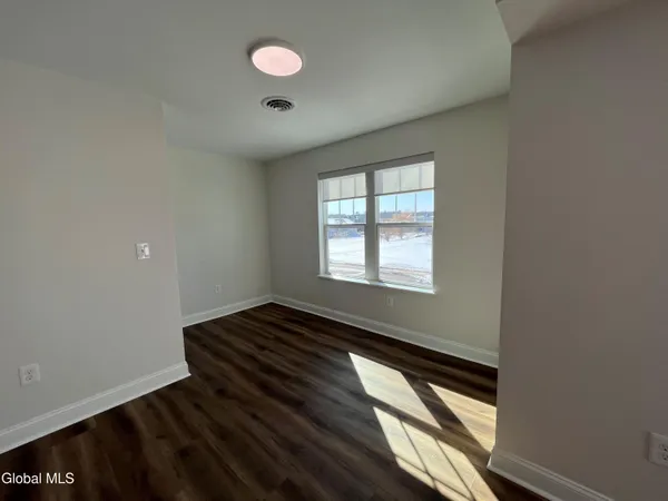 $2,613 | 60 Weibel Avenue, Unit 7SR202, Saratoga Springs, NY 12866