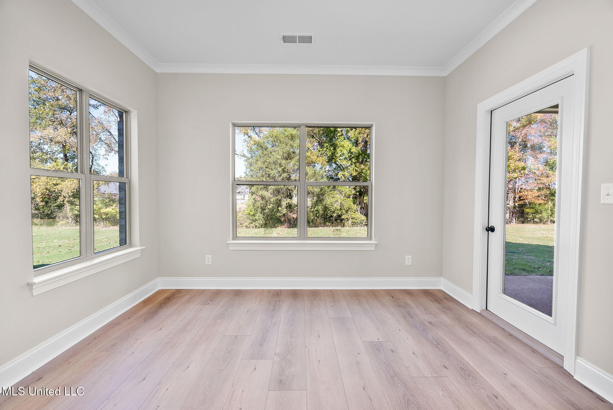 1650 Ashtons Lane Hernando, MS 38632 - Photo 12 of 32 12-web-or-mls-1650 Ashtons Ln-11