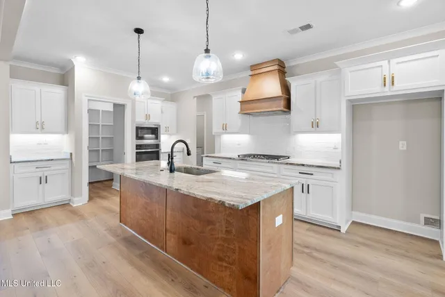 $559,500 | 1650 Ashtons Lane, Hernando, MS 38632