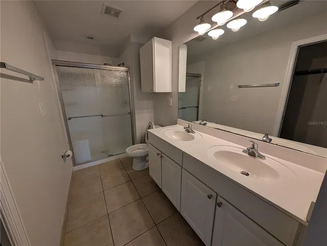 $4,500 | 5202 Hampton Beach Place, Tampa, FL 33609