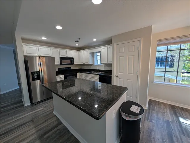 $4,500 | 5202 Hampton Beach Place, Tampa, FL 33609