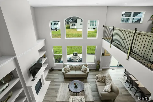 $819,999 | 104 Long Pass Court, Lake St. Louis, MO 63367